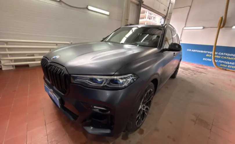BMW X7 2022 года за 75 000 000 тг. в Астана