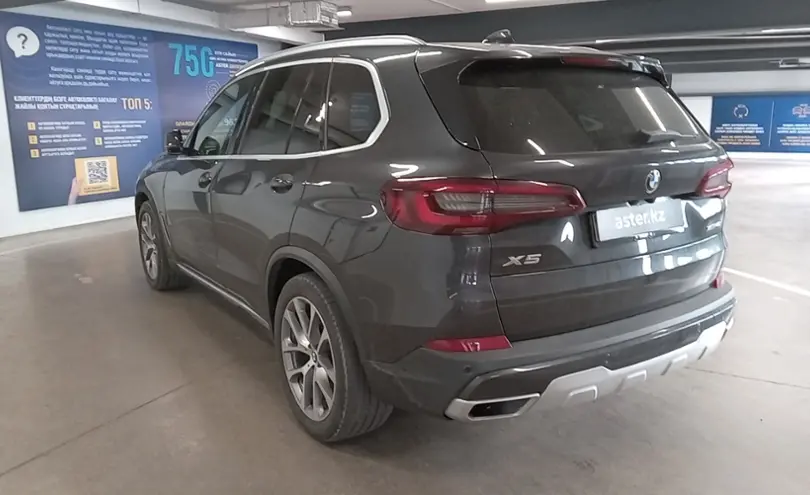 BMW X5 2021 года за 35 000 000 тг. в Астана фото 4