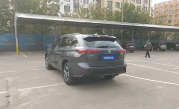 Toyota Highlander 2020 года за 17 000 000 тг. в Алматы фото 4