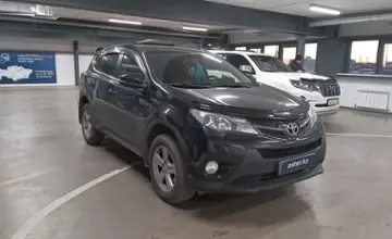 Toyota RAV4 2014 года за 9 900 000 тг. в Астана фото 2