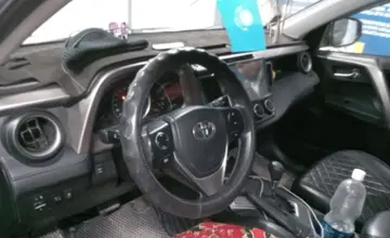 Toyota RAV4 2014 года за 9 900 000 тг. в Астана фото 5