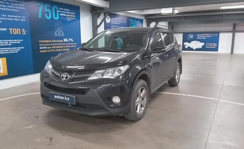 Toyota RAV4 2014 года за 9 900 000 тг. в Астана