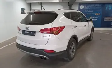 Hyundai Santa Fe 2016 года за 9 500 000 тг. в Астана фото 3