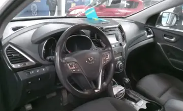 Hyundai Santa Fe 2016 года за 9 500 000 тг. в Астана фото 5