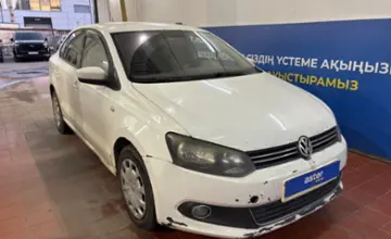 Volkswagen Polo 2011 года за 3 500 000 тг. в Астана фото 3
