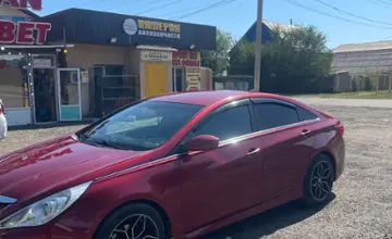 Hyundai Sonata 2013 года за 5 000 000 тг. в Астана фото 2