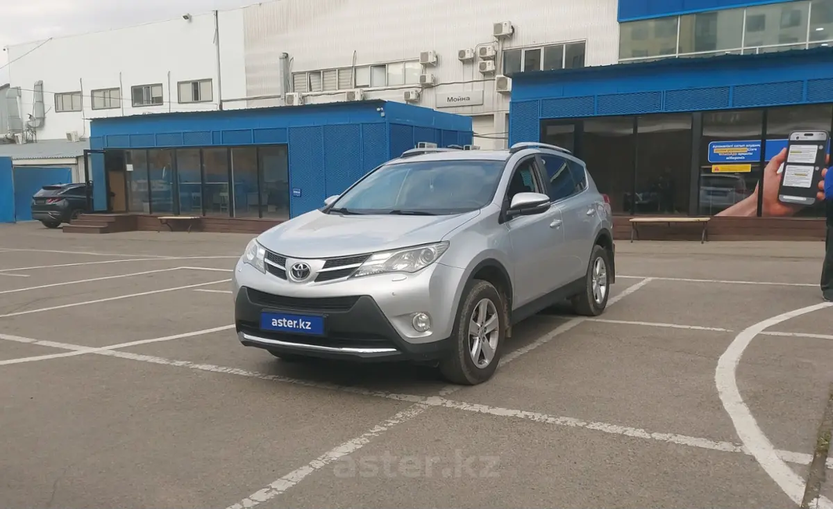 Toyota RAV4 2013 года за 12 000 000 тг. в Алматы