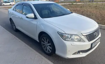 Toyota Camry 2014 года за 9 000 000 тг. в Астана фото 3
