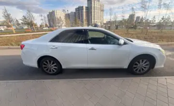 Toyota Camry 2014 года за 9 000 000 тг. в Астана фото 4