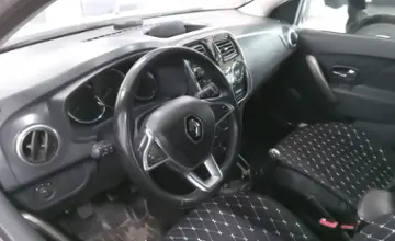 Renault Sandero 2018 года за 4 000 000 тг. в Астана фото 5