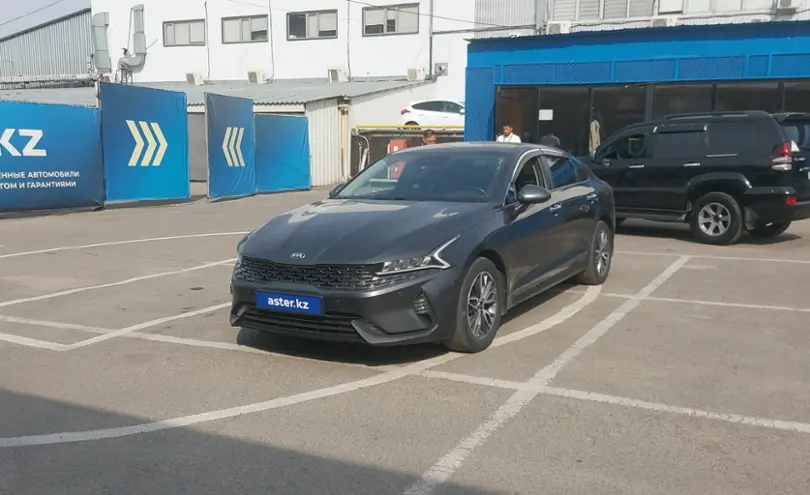 Kia K5 2021 года за 12 000 000 тг. в Алматы