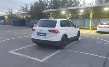 Volkswagen Tiguan 2020 года за 8 300 000 тг. в Алматы фото 3