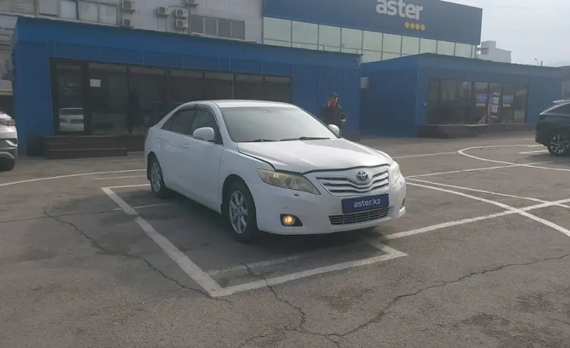 Toyota Camry 2011 года за 7 000 000 тг. в Алматы фото 2