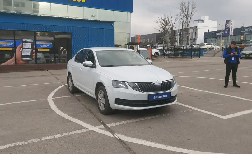 Skoda Octavia 2018 года за 7 500 000 тг. в Алматы фото 2