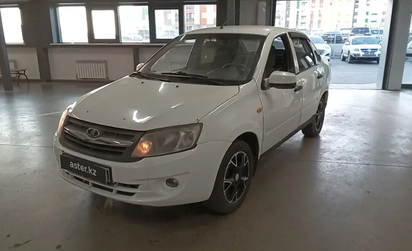 LADA (ВАЗ) Granta 2013 года за 2 200 000 тг. в Астана