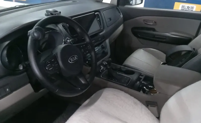 Kia Sedona 2016 года за 11 000 000 тг. в Астана фото 5