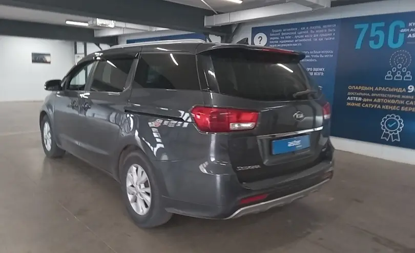 Kia Sedona 2016 года за 11 000 000 тг. в Астана фото 4