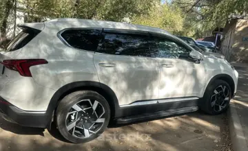 Hyundai Santa Fe 2023 года за 18 500 000 тг. в Алматы фото 1