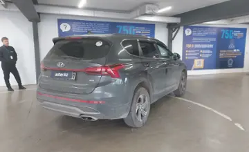 Hyundai Santa Fe 2021 года за 15 900 000 тг. в Астана фото 3