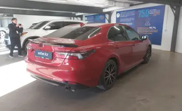 Toyota Camry 2021 года за 12 000 000 тг. в Астана фото 3