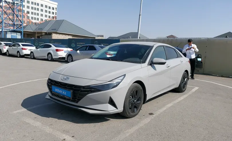 Hyundai Elantra 2022 года за 9 000 000 тг. в Шымкент