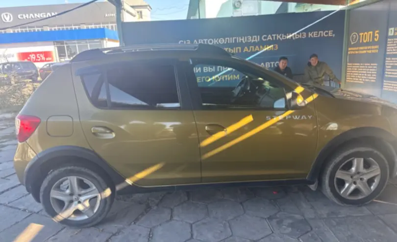 Renault Sandero 2015 года за 4 000 000 тг. в Талдыкорган фото 4