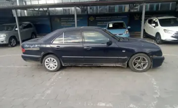 Mercedes-Benz E-Класс 1998 года за 2 500 000 тг. в Караганда фото 4