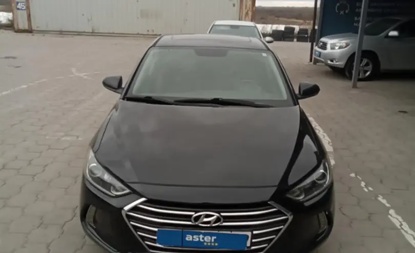 Hyundai Elantra 2018 года за 6 900 000 тг. в Караганда фото 2