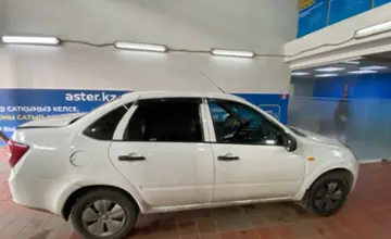 LADA (ВАЗ) Granta 2015 года за 2 000 000 тг. в Астана фото 4