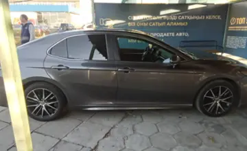 Toyota Camry 2022 года за 13 500 000 тг. в Талдыкорган фото 4