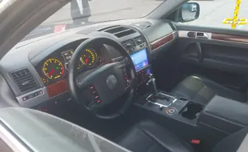 Volkswagen Touareg 2006 года за 5 000 000 тг. в Алматы фото 5