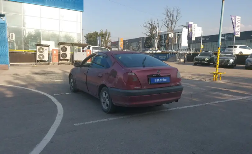 Toyota Avensis 1999 года за 1 650 000 тг. в Алматы фото 4