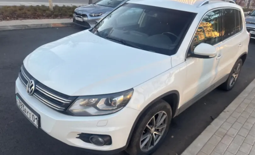 Volkswagen Tiguan 2015 года за 10 000 000 тг. в Астана