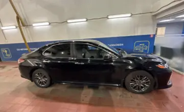 Toyota Camry 2019 года за 12 000 000 тг. в Астана фото 4