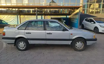 Volkswagen Passat 1991 года за 1 000 000 тг. в Караганда фото 4