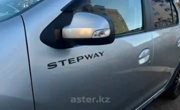Renault Logan 2022 года за 9 000 000 тг. в Астана фото 4
