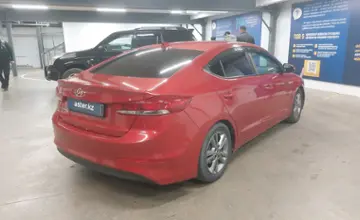 Hyundai Elantra 2018 года за 6 200 000 тг. в Астана фото 3