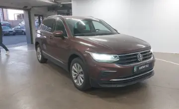 Volkswagen Tiguan 2021 года за 14 000 000 тг. в Астана фото 2