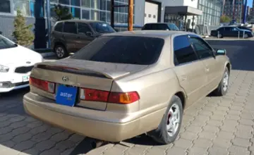 Toyota Camry 2001 года за 3 600 000 тг. в Караганда