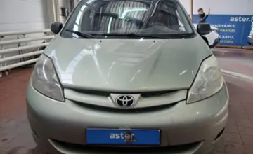 Toyota Sienna 2006 года за 7 000 000 тг. в Астана фото 2