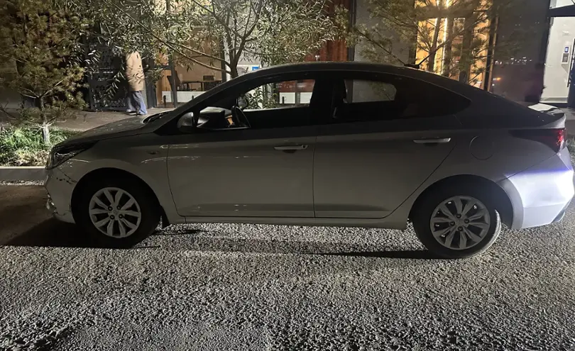 Hyundai Accent 2019 года за 7 000 000 тг. в Астана