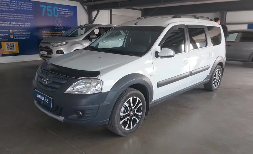 LADA (ВАЗ) Largus Cross 2019 года за 5 100 000 тг. в Астана