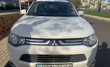 Mitsubishi Outlander 2013 года за 8 000 000 тг. в Астана фото 2