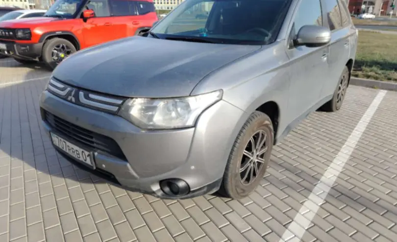 Mitsubishi Outlander 2012 года за 8 000 000 тг. в Астана
