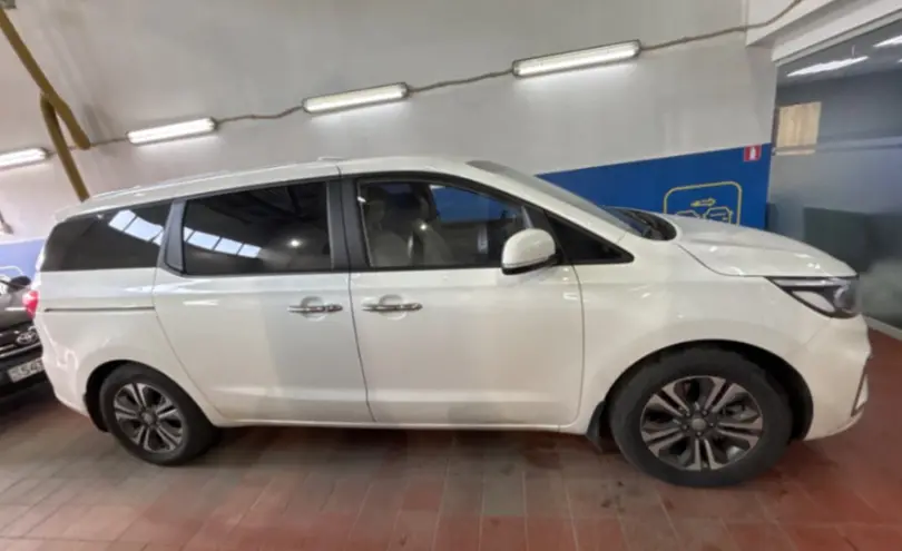 Kia Carnival 2019 года за 13 000 000 тг. в Астана фото 4