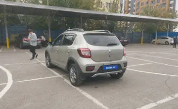 Renault Sandero 2019 года за 5 000 000 тг. в Алматы фото 4