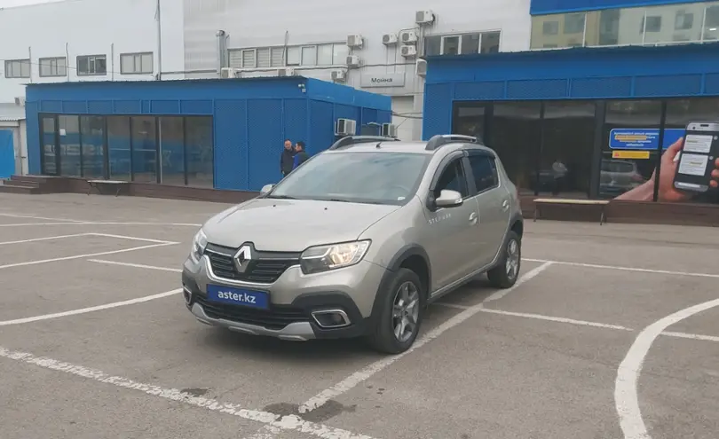 Renault Sandero 2019 года за 5 000 000 тг. в Алматы