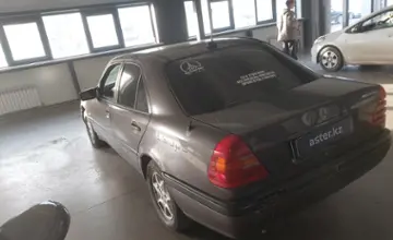 Mercedes-Benz C-Класс 1994 года за 1 000 000 тг. в Астана фото 4