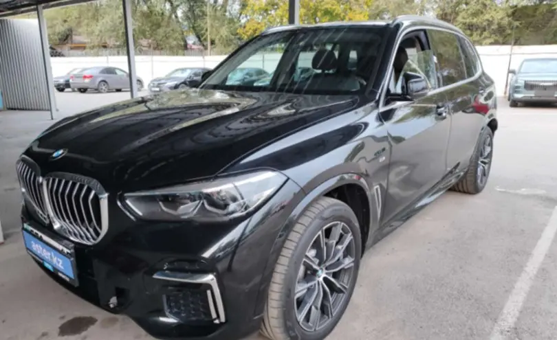 BMW X5 2022 года за 28 500 000 тг. в Алматы
