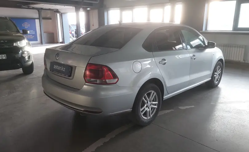 Volkswagen Polo 2015 года за 4 200 000 тг. в Астана фото 3